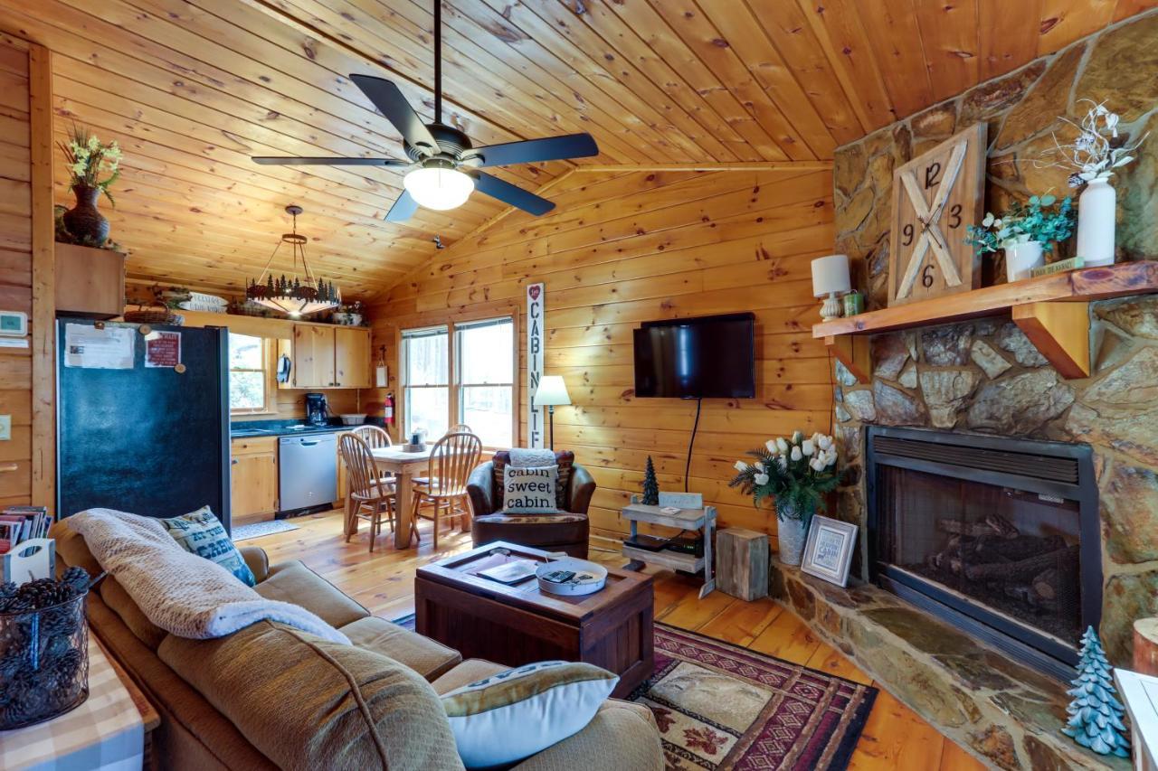 Blue Ridge Cozy Cabin In The Woods With Hot Tub! Экстерьер фото