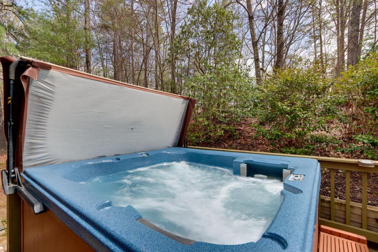 Blue Ridge Cozy Cabin In The Woods With Hot Tub! Экстерьер фото