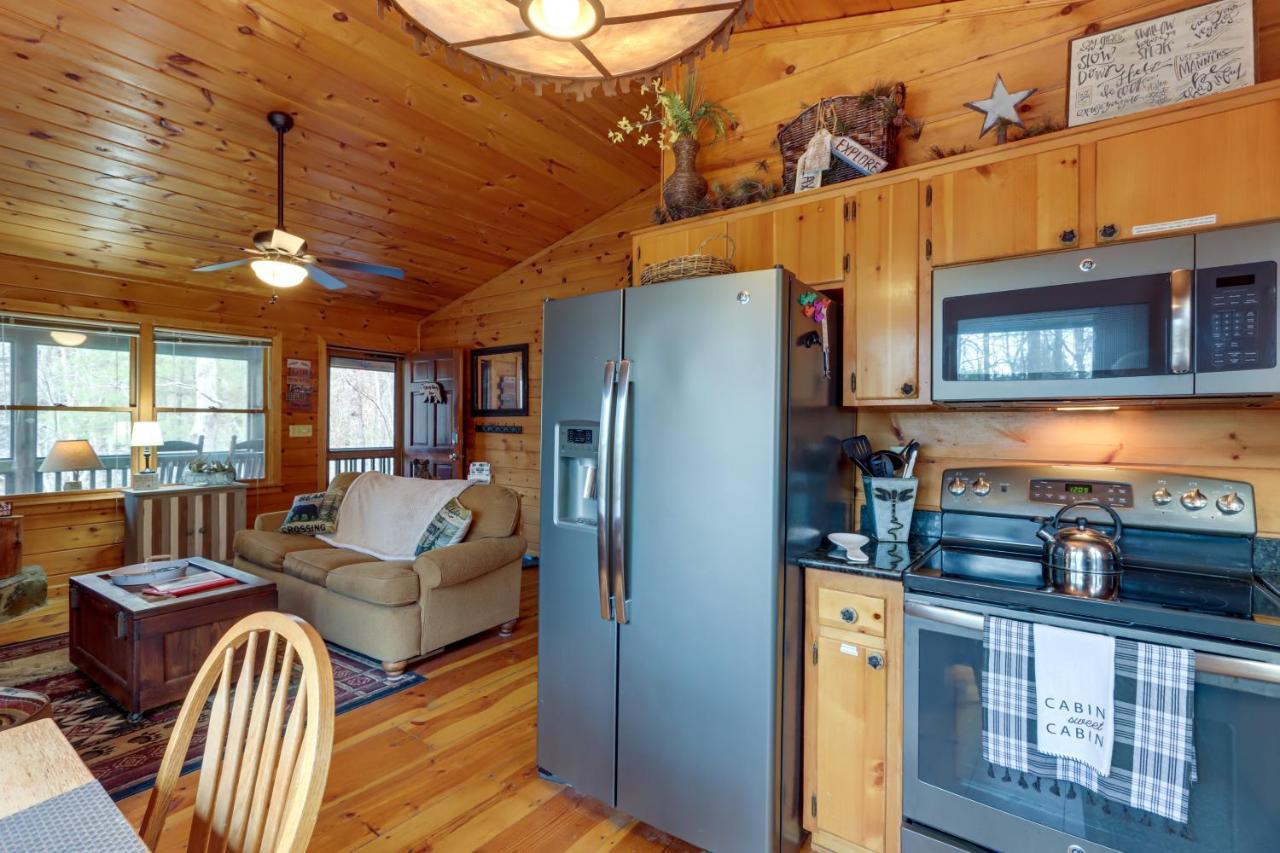 Blue Ridge Cozy Cabin In The Woods With Hot Tub! Экстерьер фото